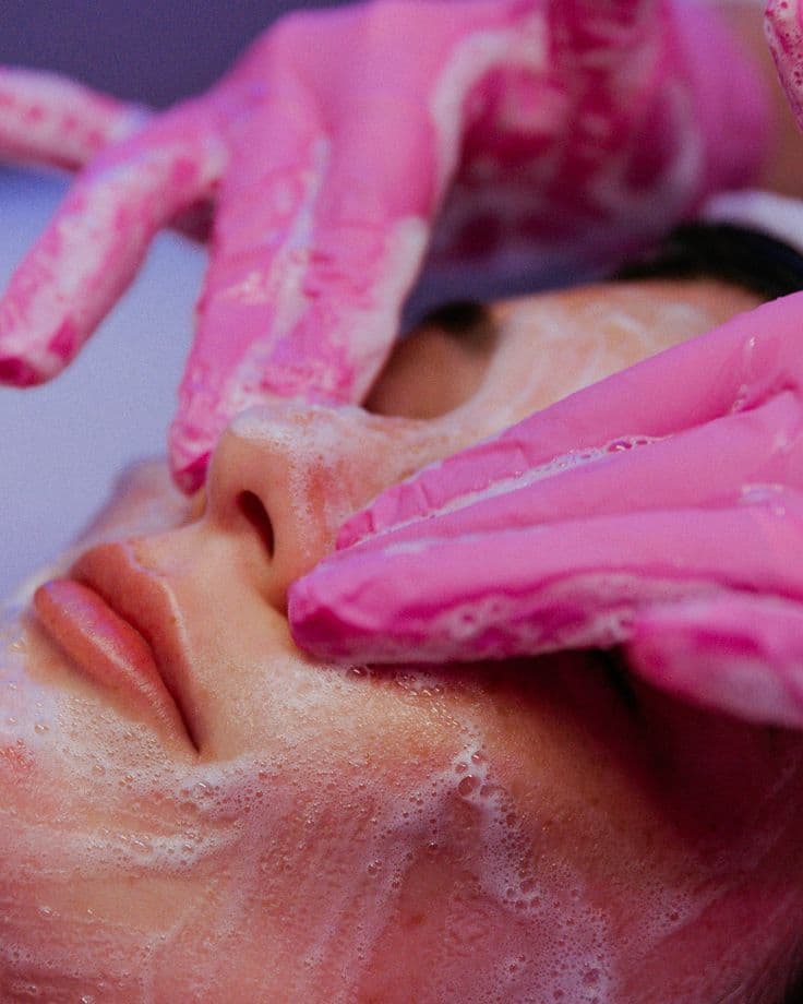 Advanced Facials - Image 1